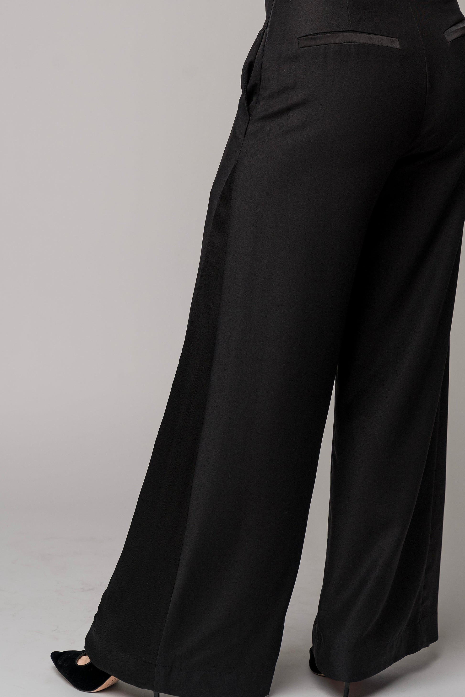 formal black pants, minimalist formal black pants, formal black pant set, black dress pants, concert black, concert attire, dressy black trousers wide leg black trousers, wide leg black pants, women's tux pants, breathable pants, black pants with pockets